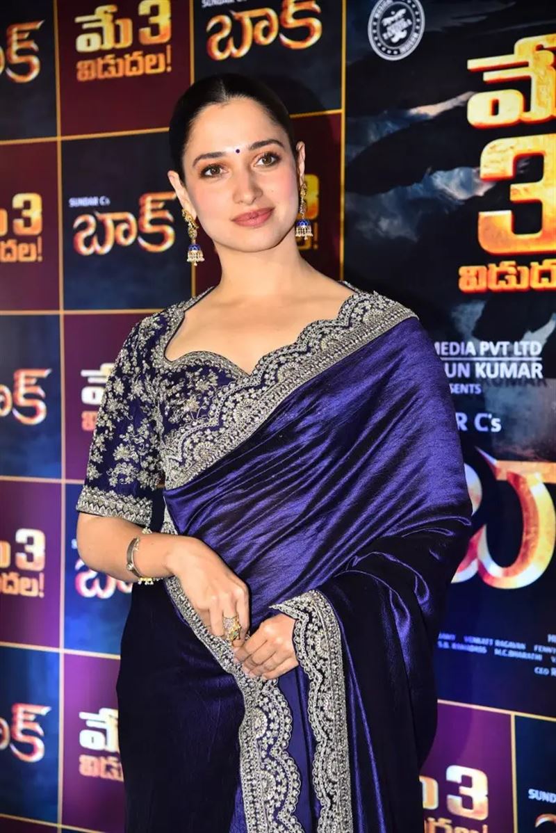 Telugu Actress Tamannaah Bhatia In Blue Saree